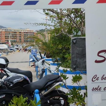 סלרנו V I P Suites Cielo Stellato On Concordia Sea מראה חיצוני תמונה
