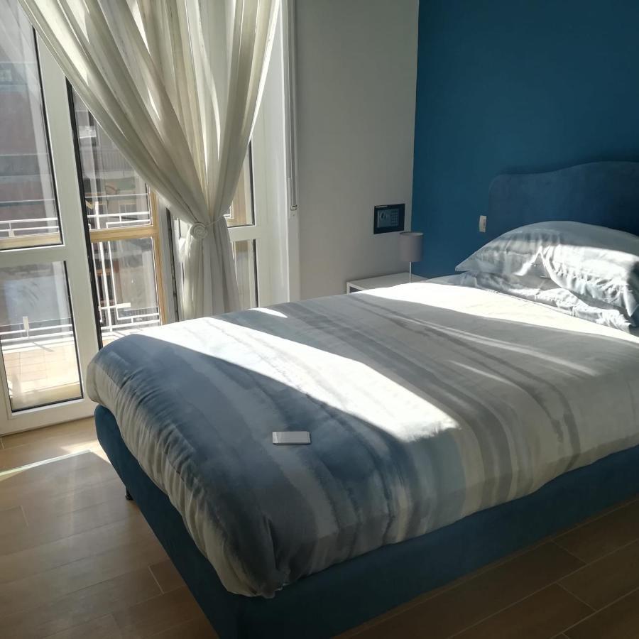סלרנו V I P Suites Cielo Stellato On Concordia Sea מראה חיצוני תמונה